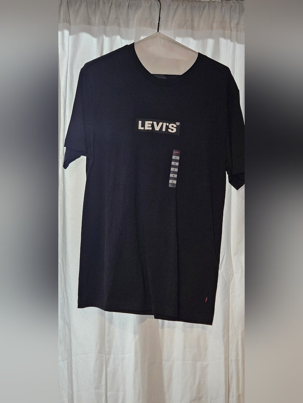 Levi's Black Small Tee Shirt